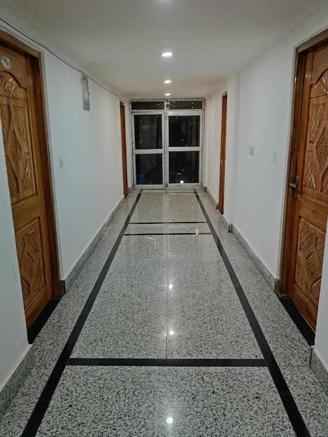 Hotel Atithi Grand Guwahati Exteriör bild